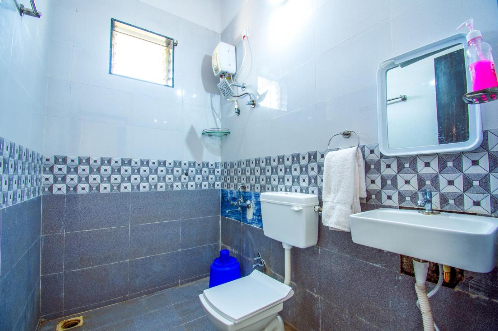 Empyrean Stay Ll 6Bhk Ll Royal Bramha Palace Ll Pvt Pool Ll Lonavala Kültér fotó