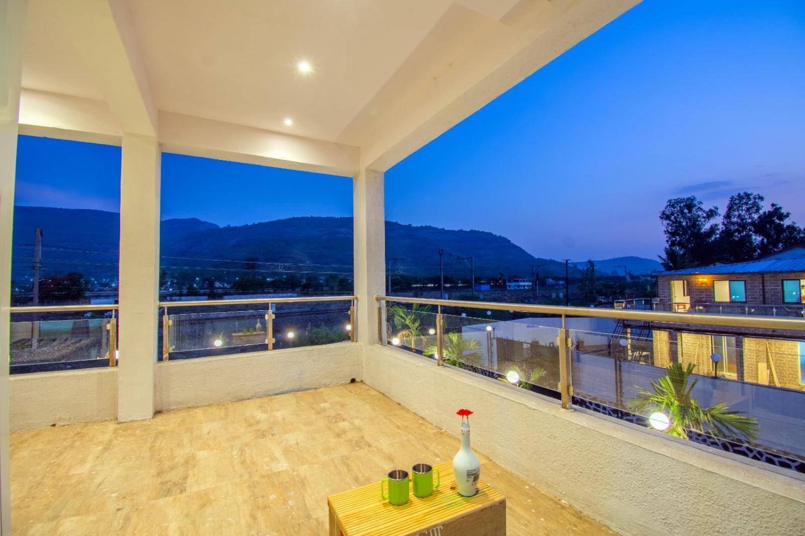 Empyrean Stay Ll 6Bhk Ll Royal Bramha Palace Ll Pvt Pool Ll Lonavala Kültér fotó